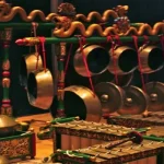 Perangkat Musik Tradisional Gamelan Dalam Banyak Pertunjukan
