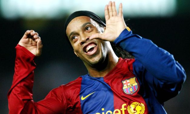 Legendaris Sepakbola Dunia Ronaldinho Penuh Skill Dan Bakat
