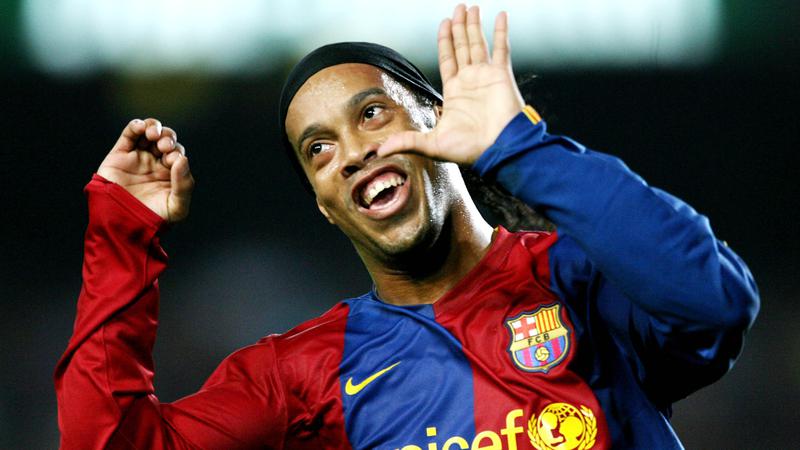 Legendaris Sepakbola Dunia Ronaldinho Penuh Skill Dan Bakat