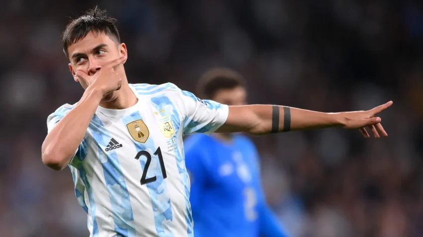 Paulo Dybala Pemain Profesional Berasal Dari Inggris