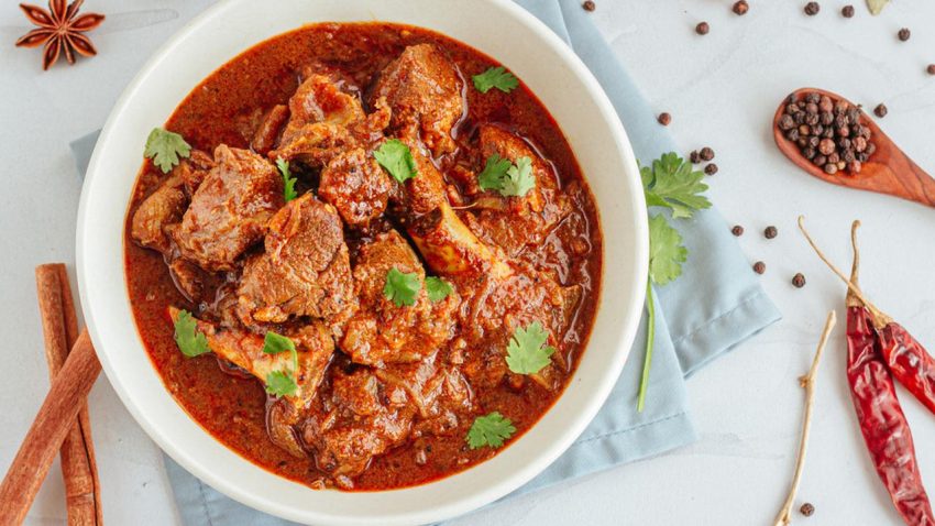 Hidangan Berkuah Dengan Bahan Dasar Daging Kambing