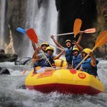 Olahraga Petualangan Air Dengan Cara Arung Jeram