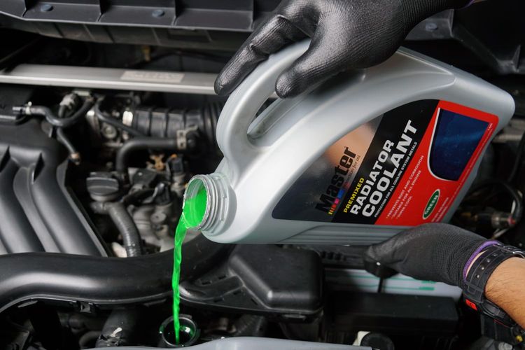 Cairan Khusus Kendaraan Sebagai Pendinginan Radiator