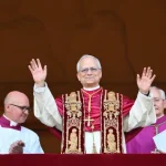 Pemimpin Tertinggi Di Dalam Sebuah Gereja