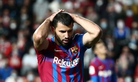Penyerang Terbaik Aguero Dalam Pertandingan Sepak Bola