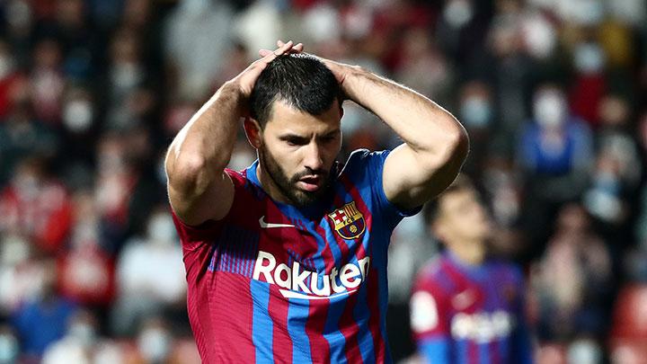 Penyerang Terbaik Aguero Dalam Pertandingan Sepak Bola