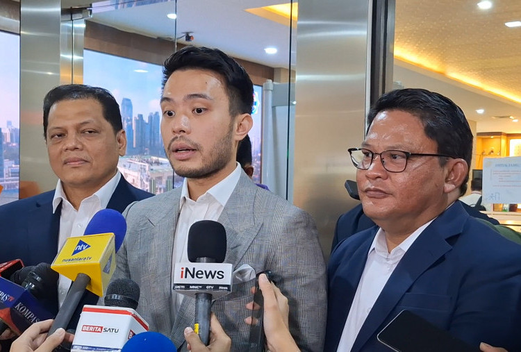 Seorang Profesor Lawyer Atau Pengacara Dalam Persidangan
