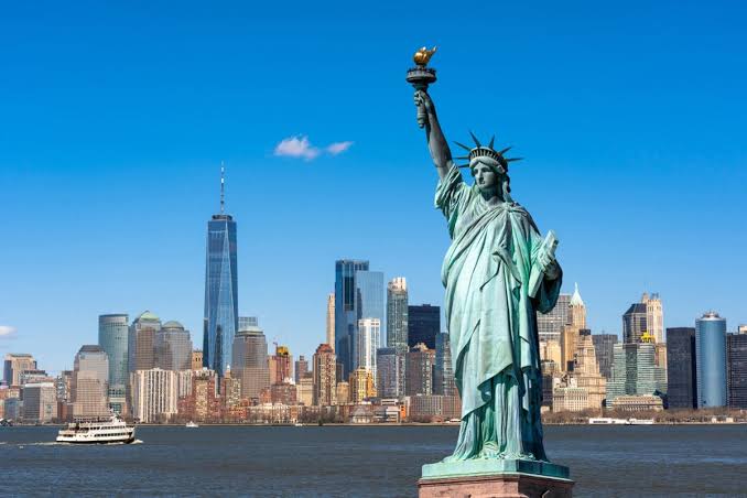 Monumen Terkenal Sebuah Patung Liberty Di AS