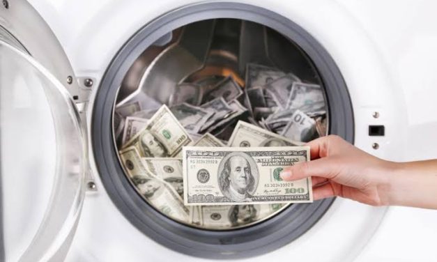 Penggandaan Uang Dengan Melakukan Money Loundry