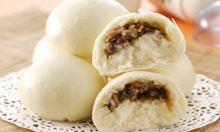 Roti Isi Tiongkok Atau Sebuah Bakpao