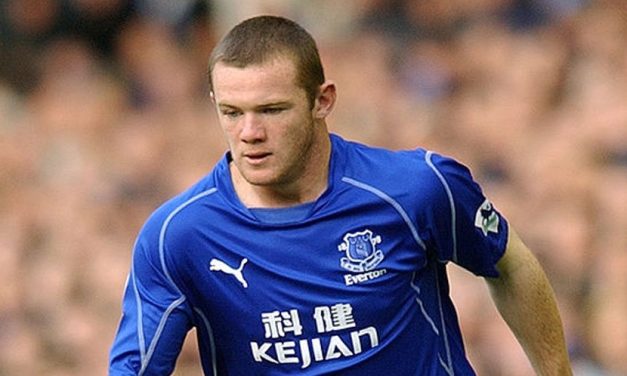 Pemain Badak Rooney Dengan Fisik Luar Biasa