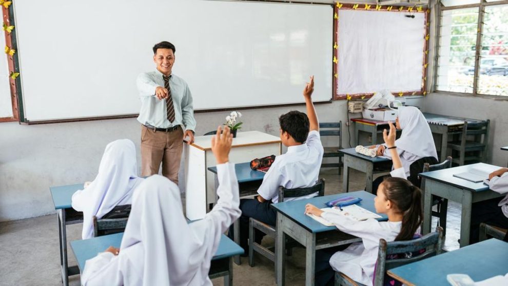 Tempat Mengemban Ilmu Sebuah Lembaga Pendidikan Sekolah
