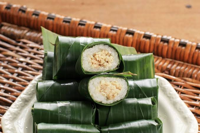 Hidangan Tradisional Lemper Khas Dari Indonesia