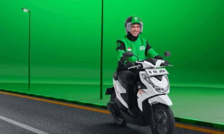 Layanan Digital Ojek Melalui Aplikasi Gojek