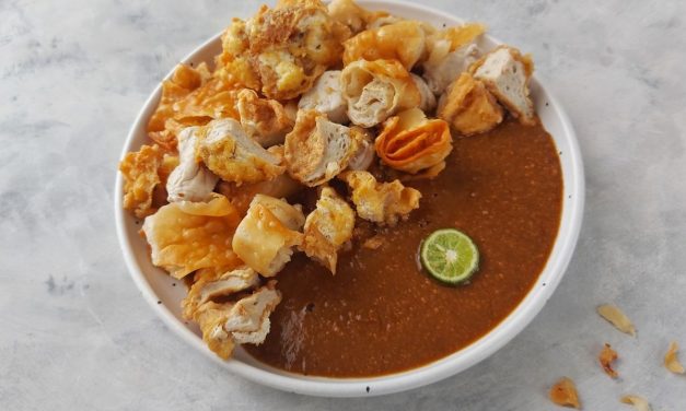 Jajanan Populer Batagor Sebuah Makanan Dari Jawa Barat