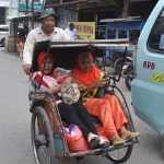 Kendaraan Tradisional Becak Dengan Banyak Penggunaan