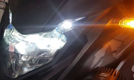 Suatu Komponen Lampu Led Motor Pada Kendaraan