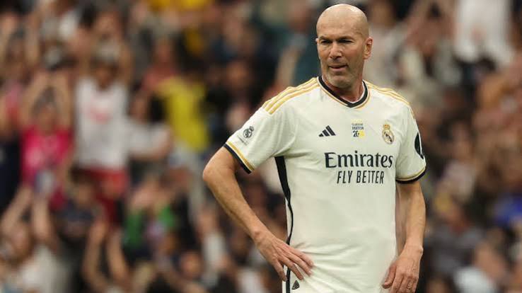 Mantan Pesepakbola Dunia Seorang Zinedine Zidane