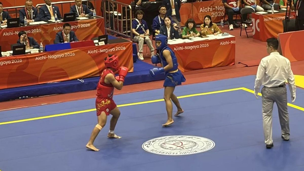 Olahraga Tradisional Wushu Dengan Sebuah Senjata